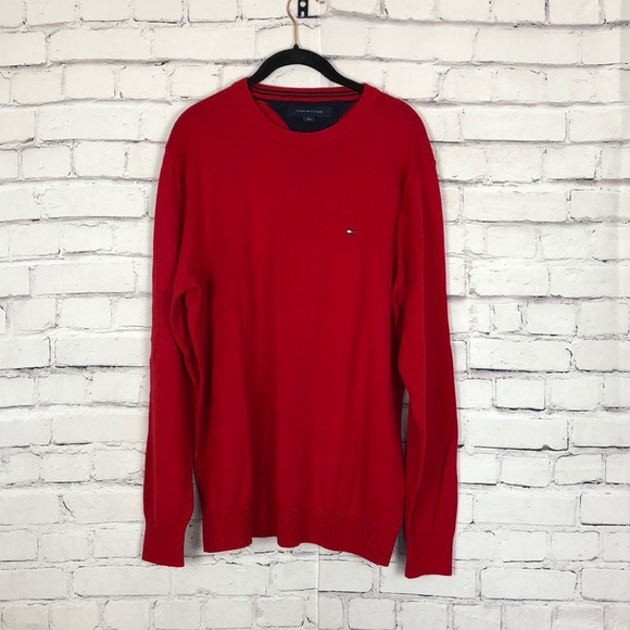 Tommy Hilfiger men’s red long sleeve crewneck knit sweater Size Medium - Picture 1 of 5